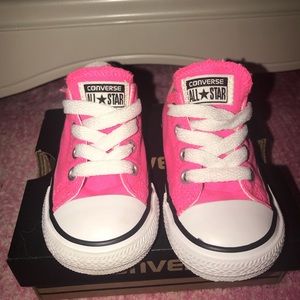 Pink converse
